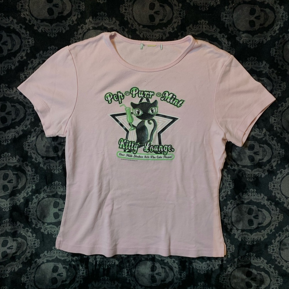 Tag-less Graphic Tee
